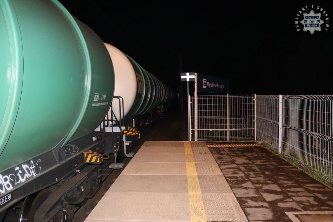 MYSZKÓW. ŚMIERTELNY WYPADEK NA TORACH W MRZYGŁODZIE. ZGINĄŁ 83-LETNI MĘŻCZYZNA