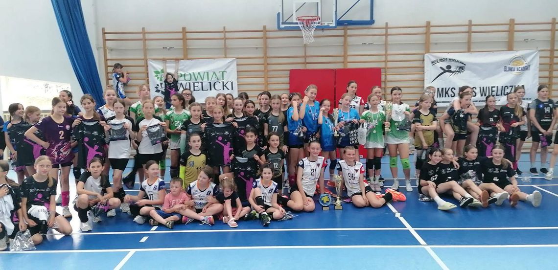 OGÓLNOPOLSKI TURNIEJ MINISIATKÓWKI DZIEWCZĄT O PUCHAR MAŁGORZATY GLINKI