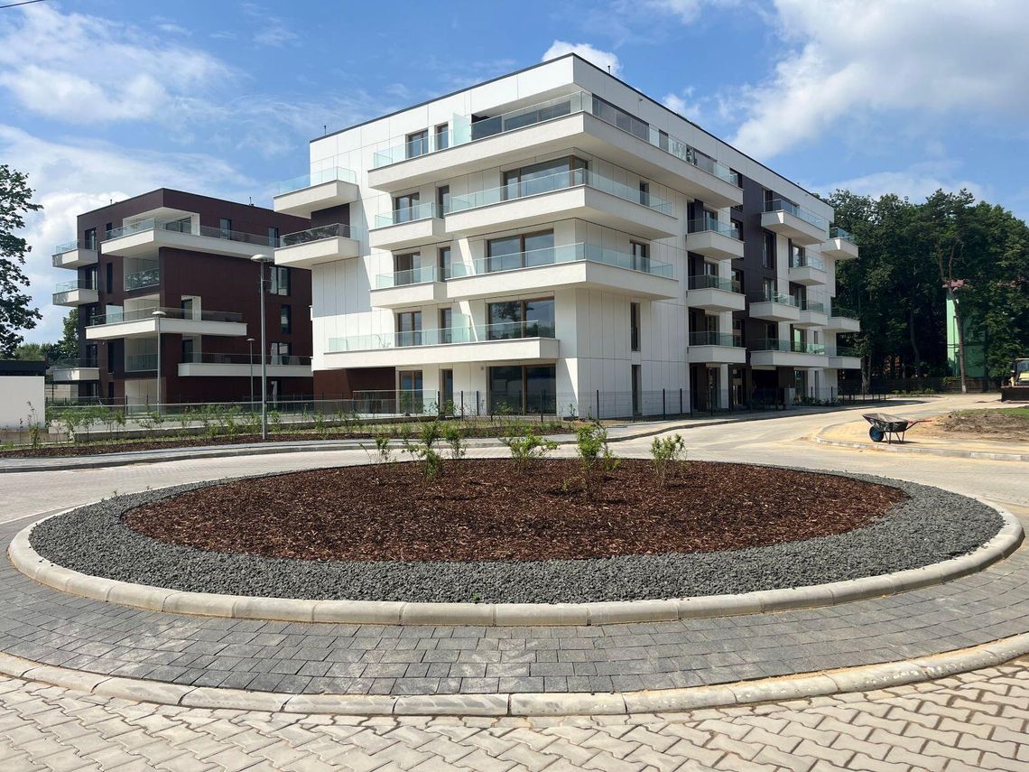 OSIEDLE „PARK PADEREWSKIEGO”. GENERALNY WYKONAWCA FIRMA DYMEK UCIEKA PRZED WIERZYCIELAMI!