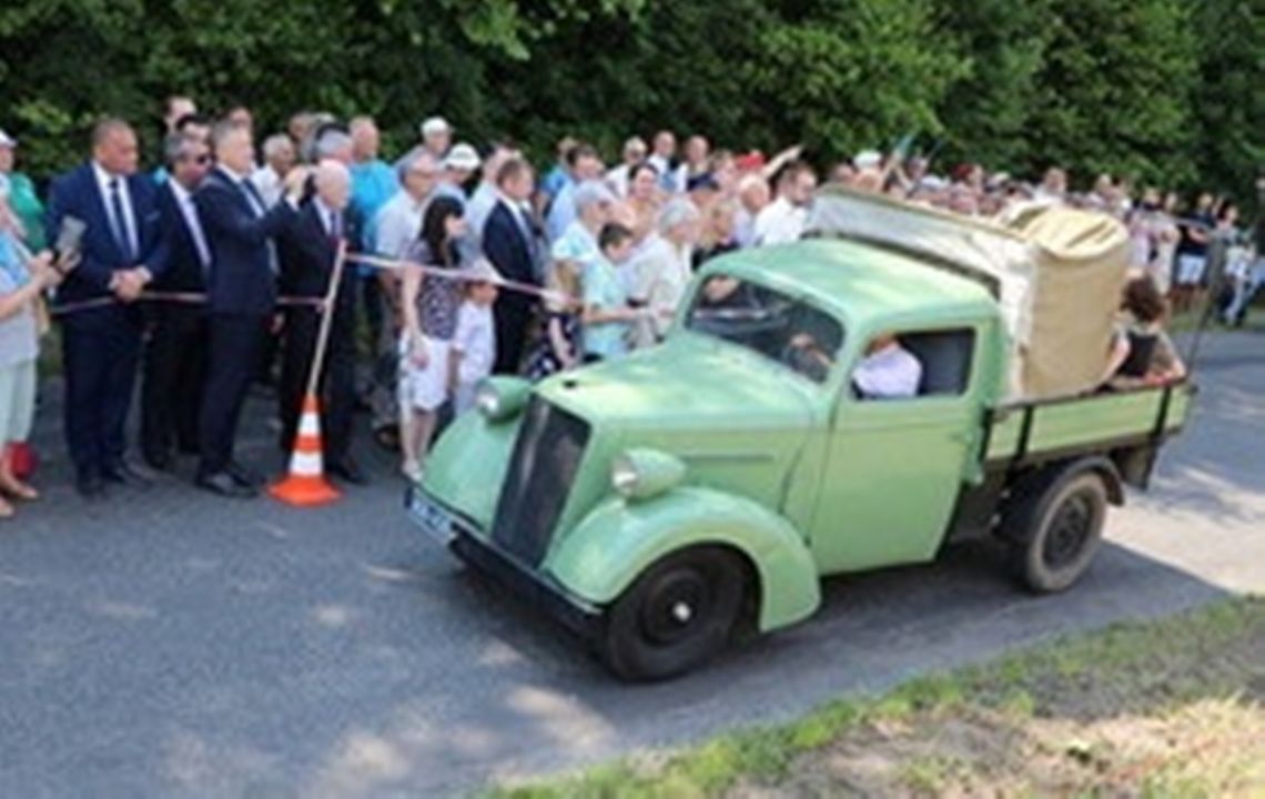 Otwarcie Jurajskiego Szlaku Pamięci Żołnierzy Parasola w Udorzu