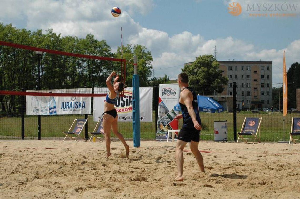 OTWARTE MISTRZOSTWA ŚLĄSKA W SIATKÓWCE PLAŻOWEJ