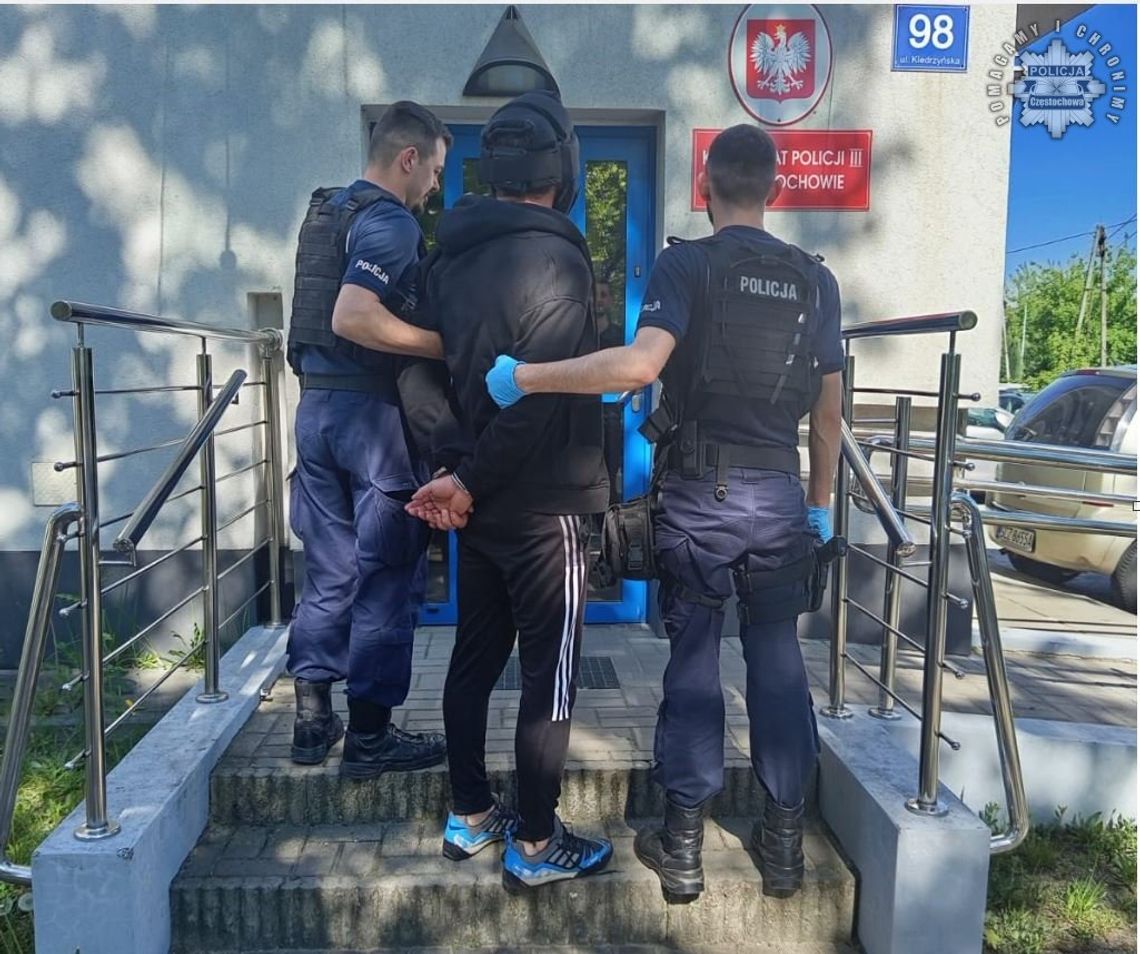 PACJENT POBIŁ LEKARKĘ W SZPITALUN WOJEWÓDZKIM W CZĘSTOCHOWIE PACJENT POBIŁ LEKARKĘ W SZPITALUN WOJEWÓDZKIM W CZĘSTOCHOWIE