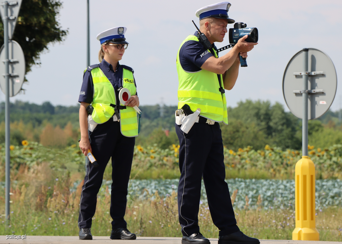 PODSUMOWANIE WAKACJI NA DROGACH WOJEWŁÓDZTWA ŚLĄSKKIEGO. PONAD 400 WYPADKÓW