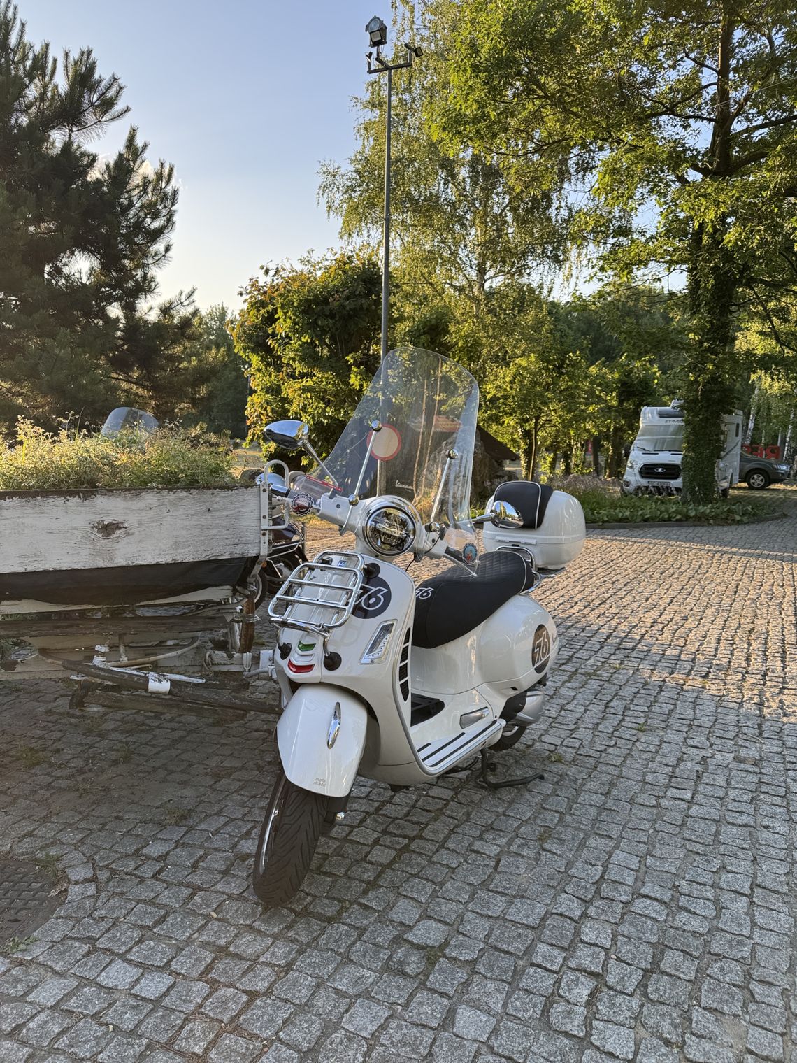 POKAZ VESPY I PARADA W SOBOTĘ NA RYNKU W OLSZTYNIE