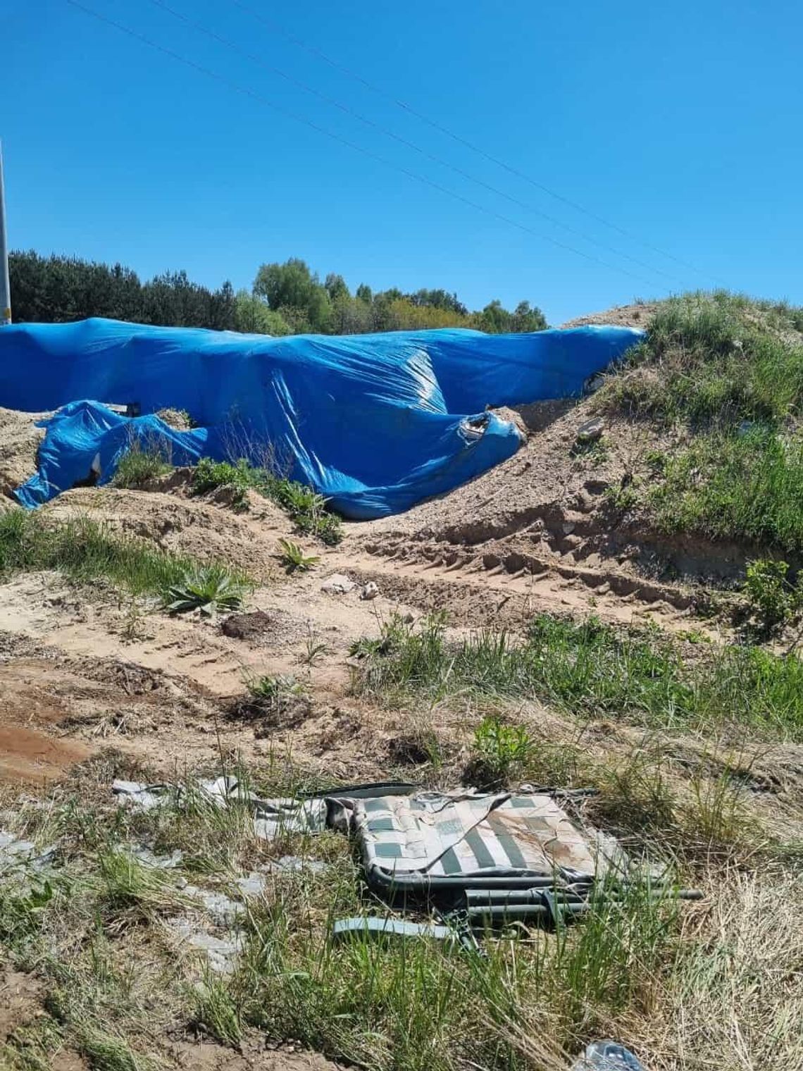 PONAD 10 MLN NA USUWANIE ODPADÓW W BONOWICACH. ALE GMINA SZCZEKOCINY USUNIE TYLKO CZĘŚĆ PROBLEMU