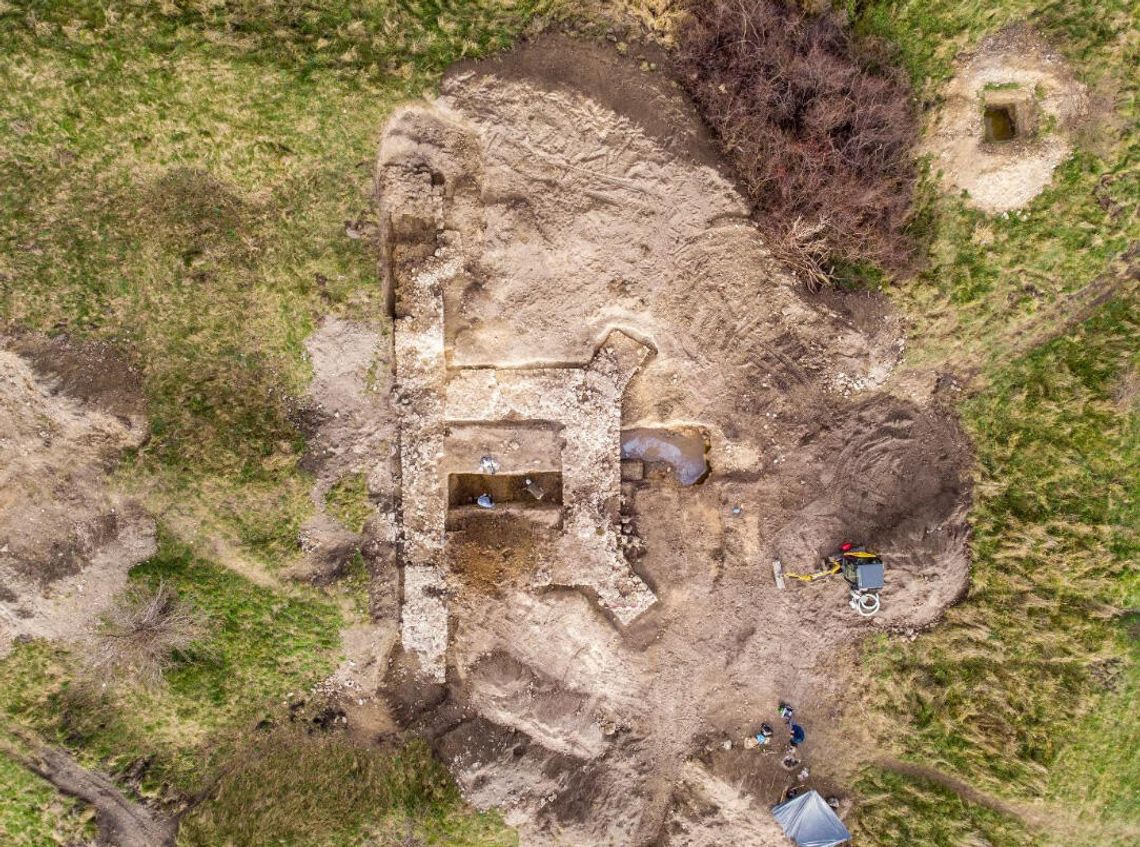 REWITALIZACJA ZAMKU W KOZIEGŁOWACH