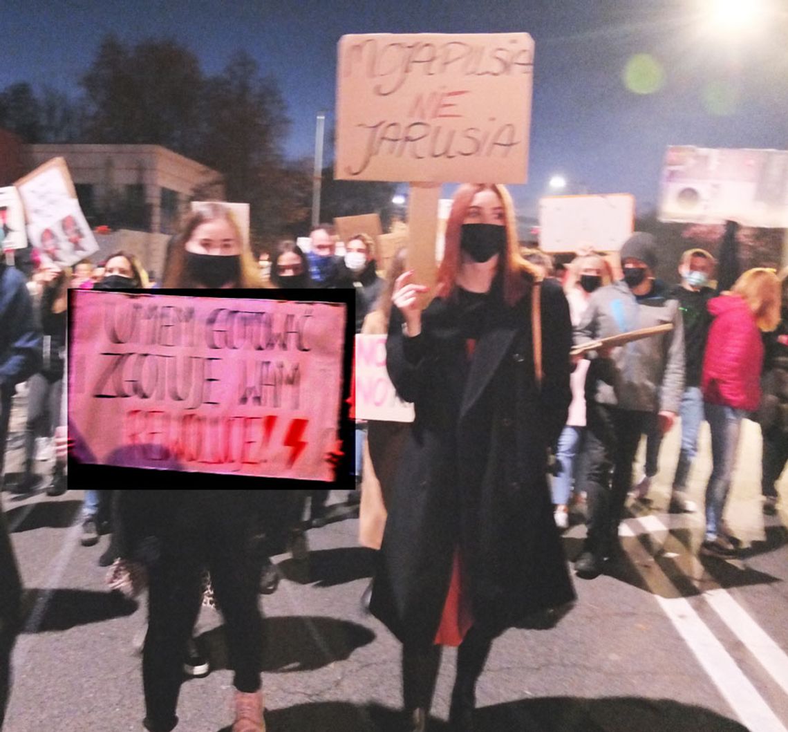 Strajk Kobiet: nawet 1000 osób protestowało w Zawierciu