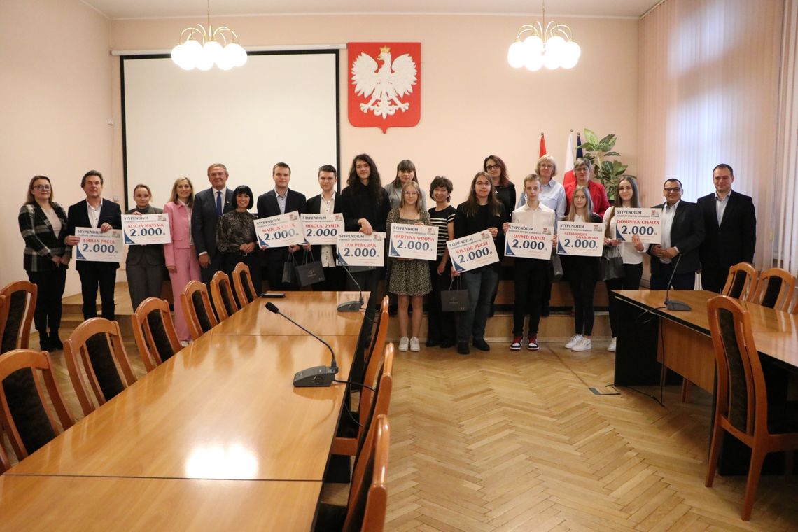 Stypendia Starosty Zawierciańskiego dla najlepszych uczniów- przyznane