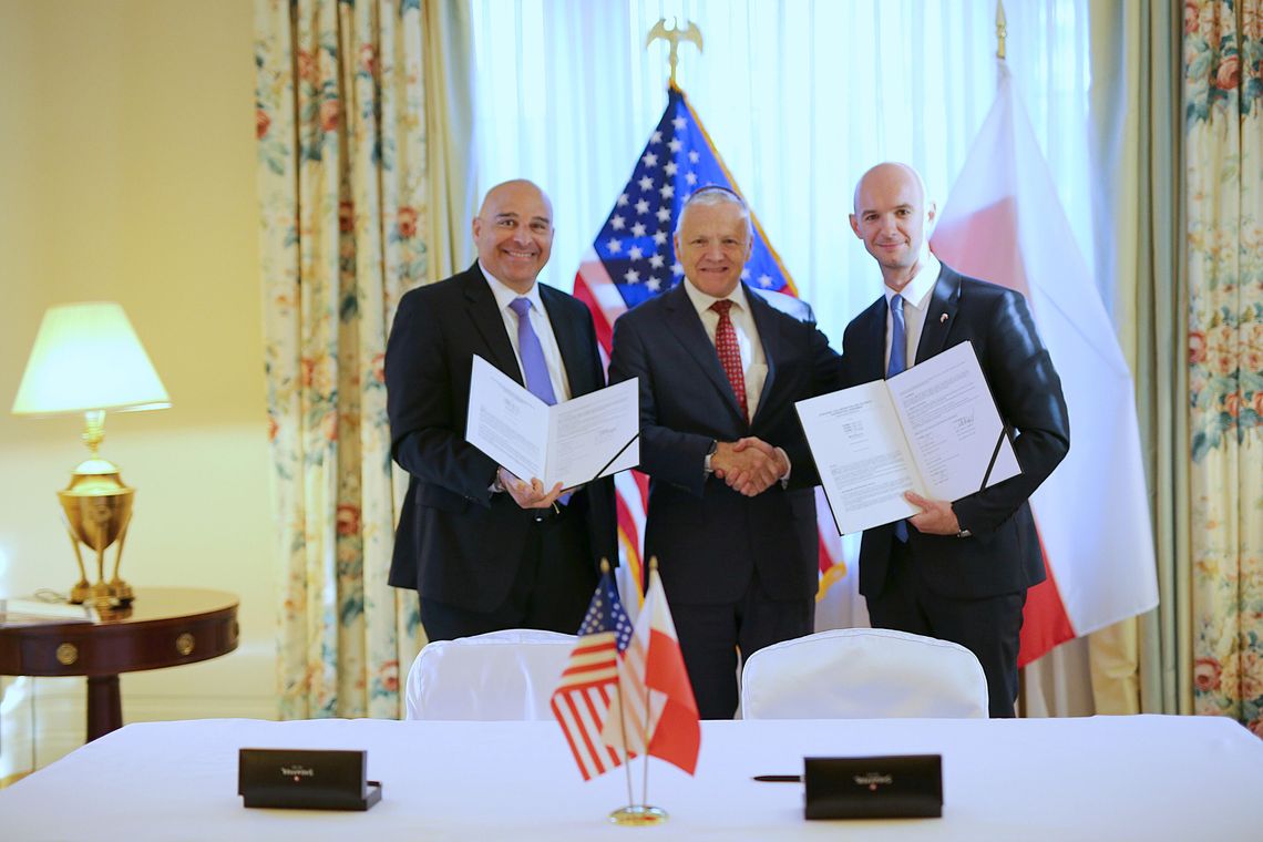 W AMBASADZIE USA PODPISANO WAŻNĄ UMOWĘ. CHODZI O WOLFRAM POD MYSZKOWEM