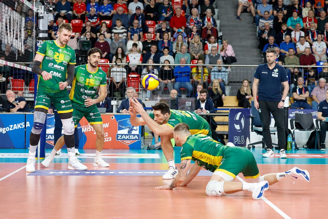 ZAKSA POKONANA WE WŁASNEJ HALI