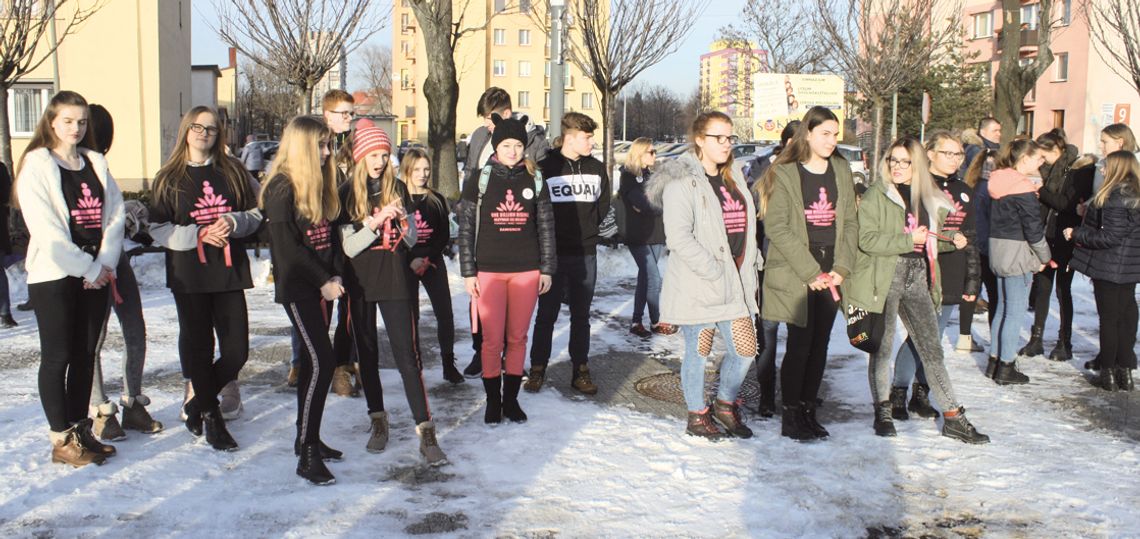 ZATAŃCZYLI PRZECIWKO PRZEMOCY WOBEC KOBIET! ZATAŃCZYLI PRZECIWKO PRZEMOCY WOBEC KOBIET!