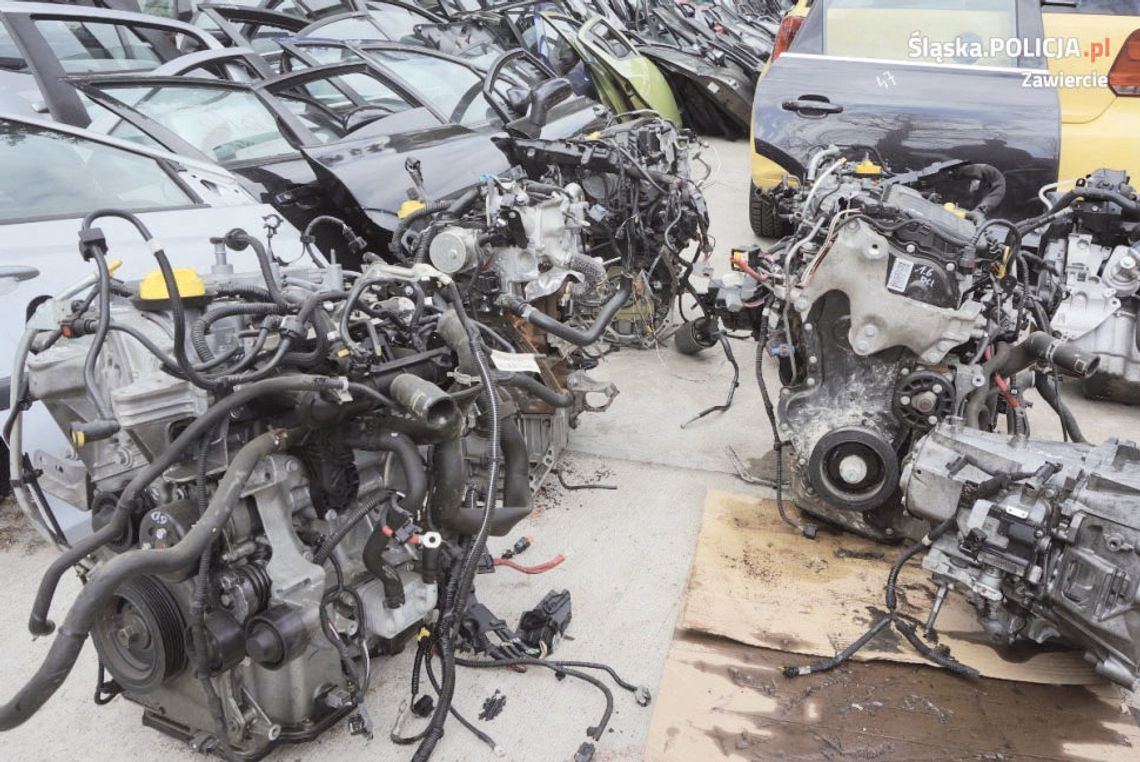 ZNALEZIONE CZĘŚCI SAMOCHODOWE PRAWDOPODOBNIE POCHODZĄ Z KRADZIEŻY ZNALEZIONE CZĘŚCI SAMOCHODOWE PRAWDOPODOBNIE POCHODZĄ Z KRADZIEŻY