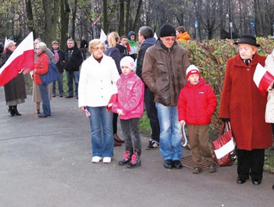 PEŁNI DUMY Z TEGO, ŻE JESTEŚMY POLAKAMI!