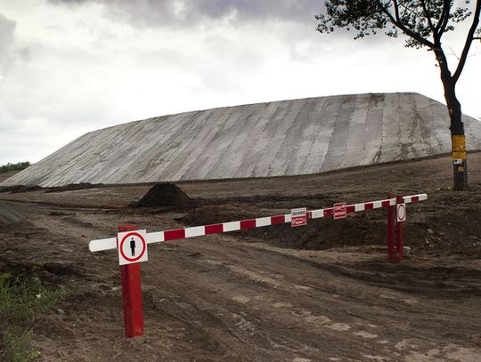 PROFESJONALNA LIKWIDACJA OGRODZIENIECKIEJ BOMBY EKOLOGICZNEJ