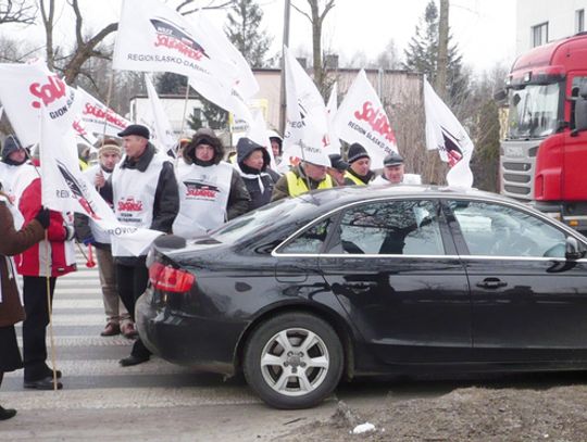 ZWIĄZKOWCY STRAJKOWALI, KIEROWCY WYZYWALI!