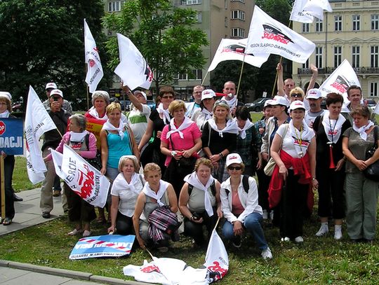 „SOLIDARNOŚĆ” NA GIGANTYCZNEJ MANIFESTACJI