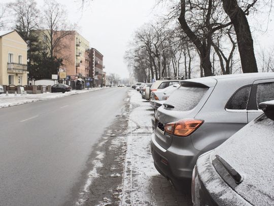 CHCĄ POSTAWIĆ PARKOMATY?