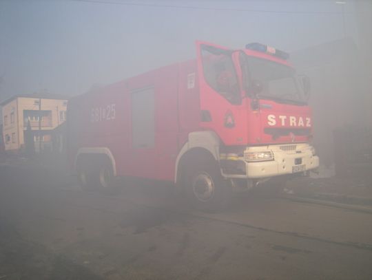 GARAŻ W OGNIU