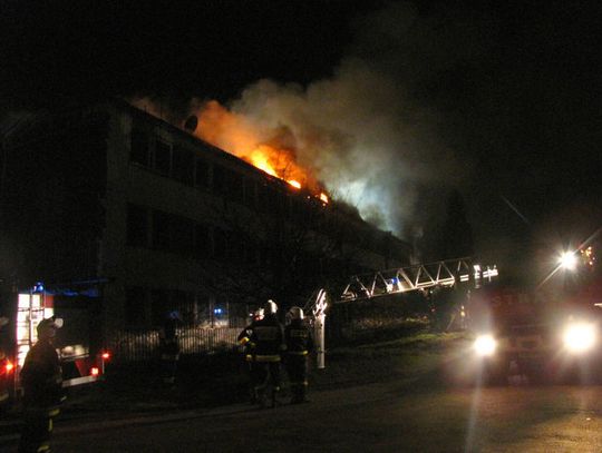 SPŁONĄŁ HOTEL