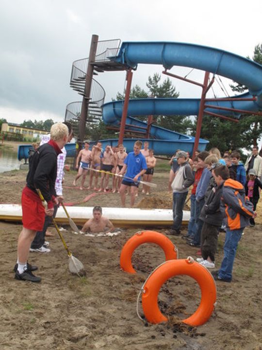 NARYBEK WOPR-u ZDAŁ EGZAMIN Z PŁYWANIA