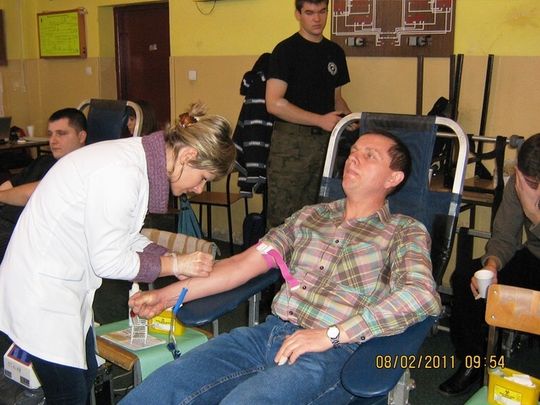 IGŁY IM NIE STRASZNE