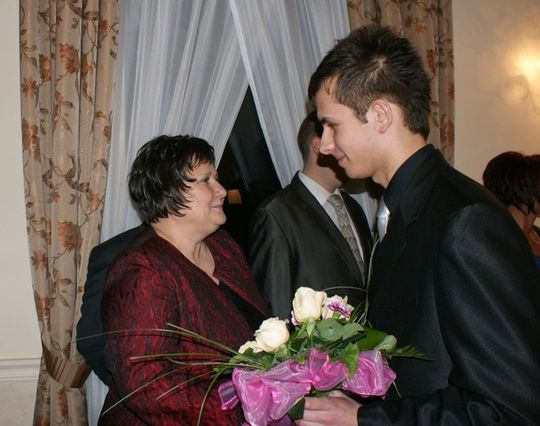 MINĘŁA STUDNIÓWKA Z WIELKIM HUKIEM