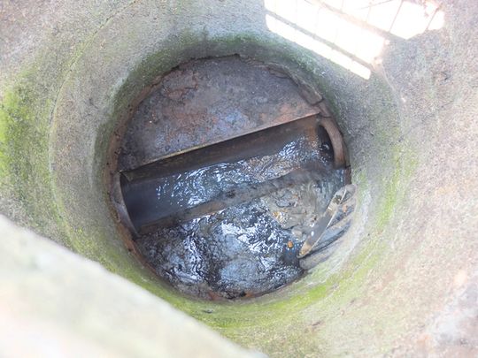 SZPITAL TRUŁ ŚCIEKAMI?