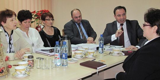 URZĘDNICY Z ŁAZ OSKARŻANI O KORUPCJĘ