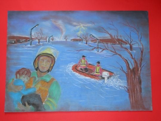 WIATR, WYPADEK, OGIEŃ, WODA – STRAŻAK ZAWSZE RĘKĘ PODA