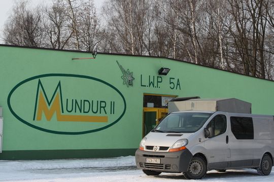 MŁODOCIANI RABUSIE Z PORĘBY ZATRZYMANI