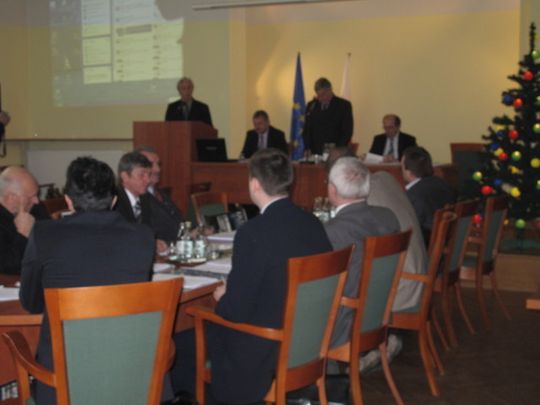 NAW WYRZUCA RADNĄ NEMŚ