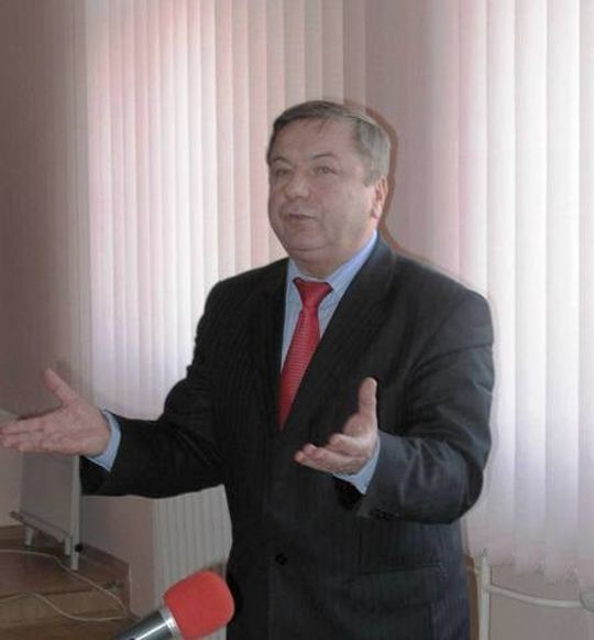 CO BOLI RYSZARDA MACHA?