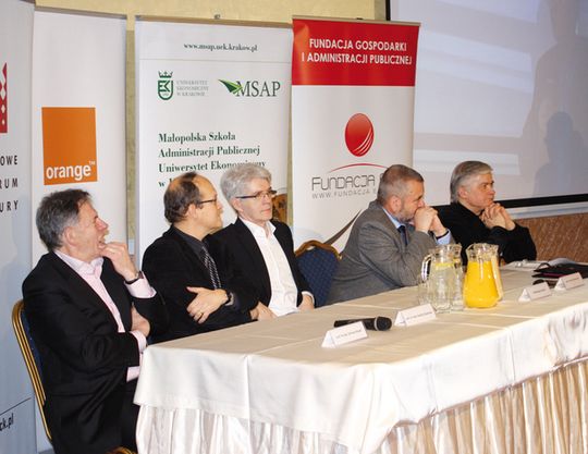 CIMOSZEWICZ, ROSATI I HÜBNER DEBATOWALI W ZAWIERCIU