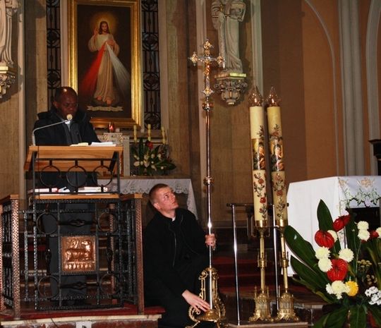 WSKRZESZAŁ ZMARŁYCH, PRZYJECHAŁ DO ZAWIERCIA