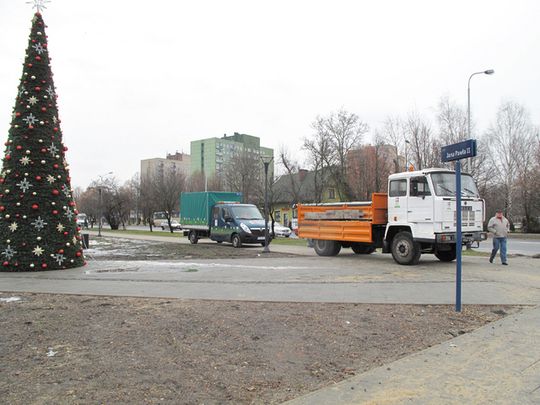 DZIURA JEST - WINNYCH NIE MA