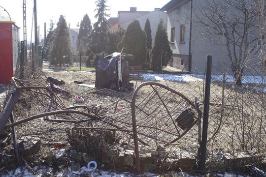 SKASOWAŁ OGRODZENIA I UCIEKŁ