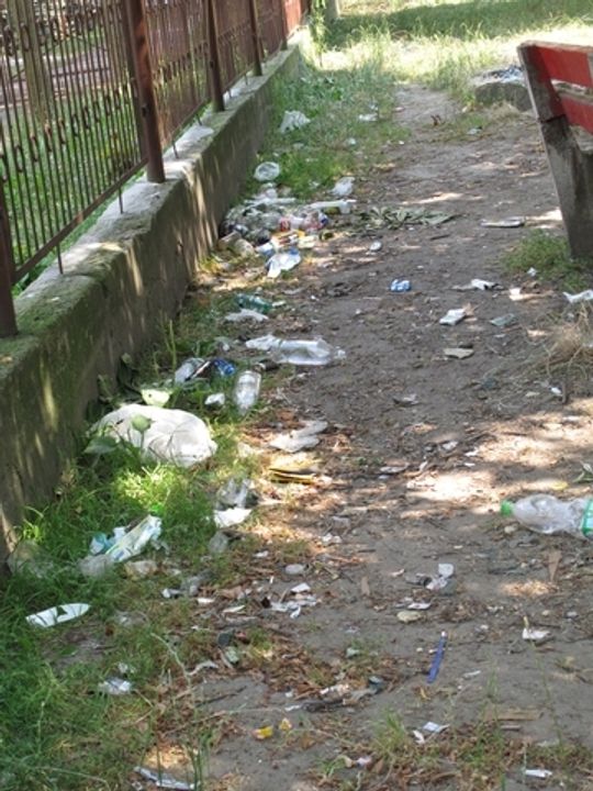 BLOK NASZ, ŚMIECI NIE