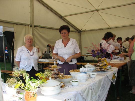 BAKSALORY, ZUPA CZOSNKOWA I KLUSKI TARTE NA MLEKU JURAJSKIMI SPECJAŁAMI