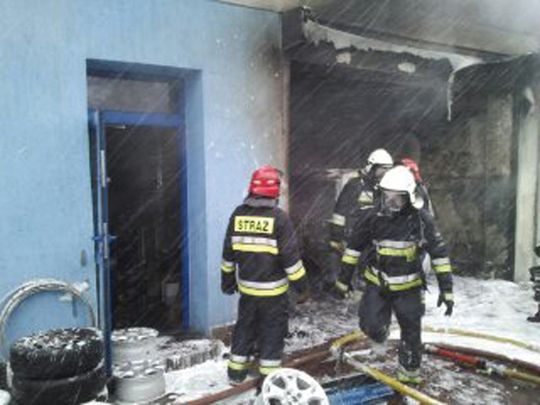 BUTLE MOGŁY WYLECIEĆ W POWIETRZE