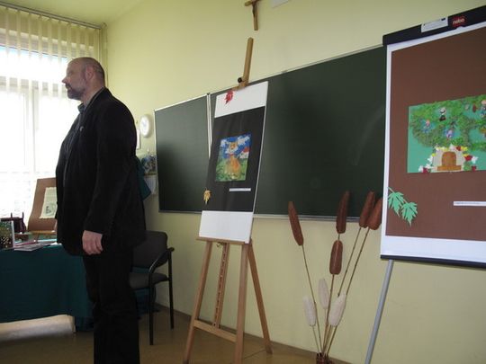 TĘ KSIĄŻKĘ WARTO PRZECZYTAĆ