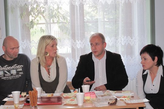 ZAWIERCIE PEŁNE BARIER