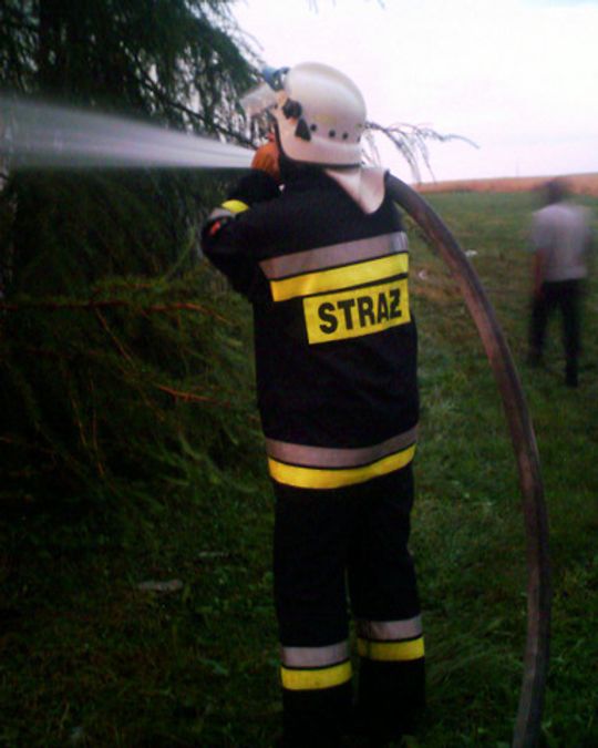 SYRENY ZAWYŁY W DOBRAKOWIE