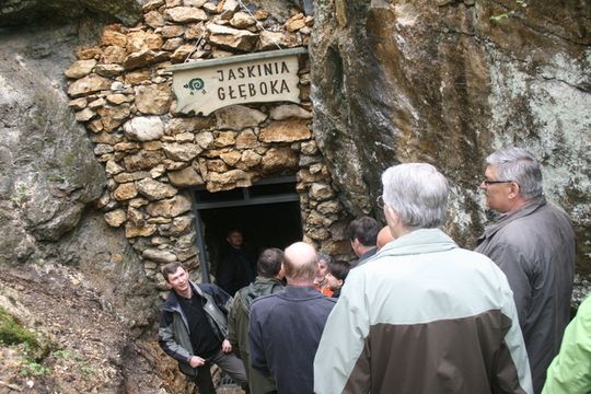 BRAMA DO WNĘTRZA ZIEMI PONOWNIE OTWARTA