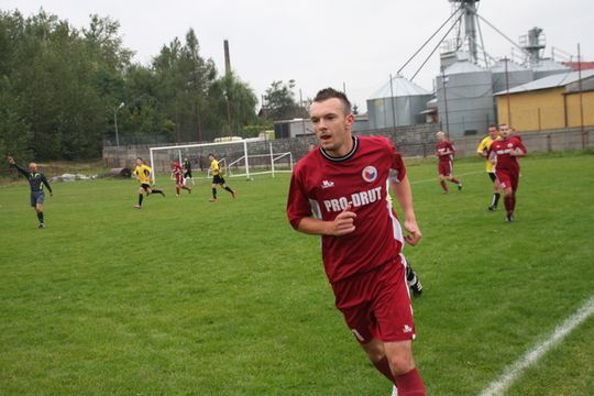 Czwarta wygrana szczekocinian