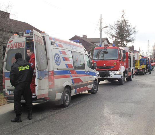 NIEPEŁNOSPRAWNA KOBIETA GINIE W POŻARZE