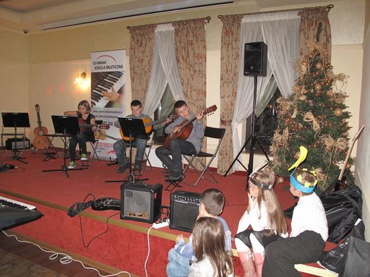 MŁODE TALENTY W HOTELU ZAWIERCIE