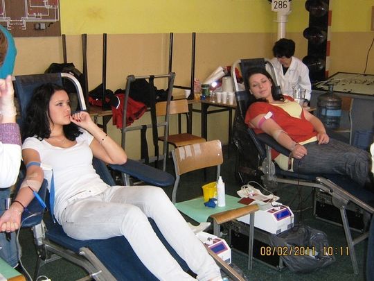 IGŁY IM NIE STRASZNE