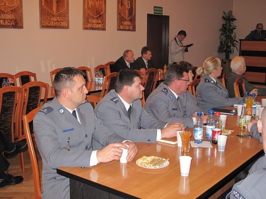 CZY WIECIE, ŻE JEST BEZPIECZNIEJ W POWIECIE?