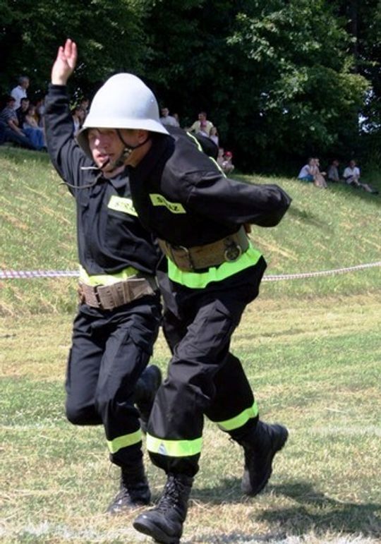 STRAŻACY SPRAWDZILI SWOJE UMIEJĘTNOŚCI
