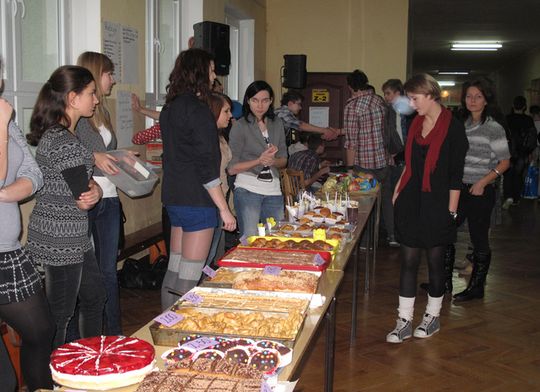 PONAD 1000ZŁ NA PACZKI DLA DZIECIAKÓW